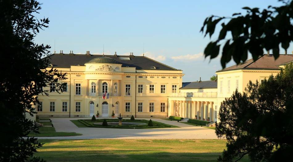 Károlyi-kastély fesztivalok.info